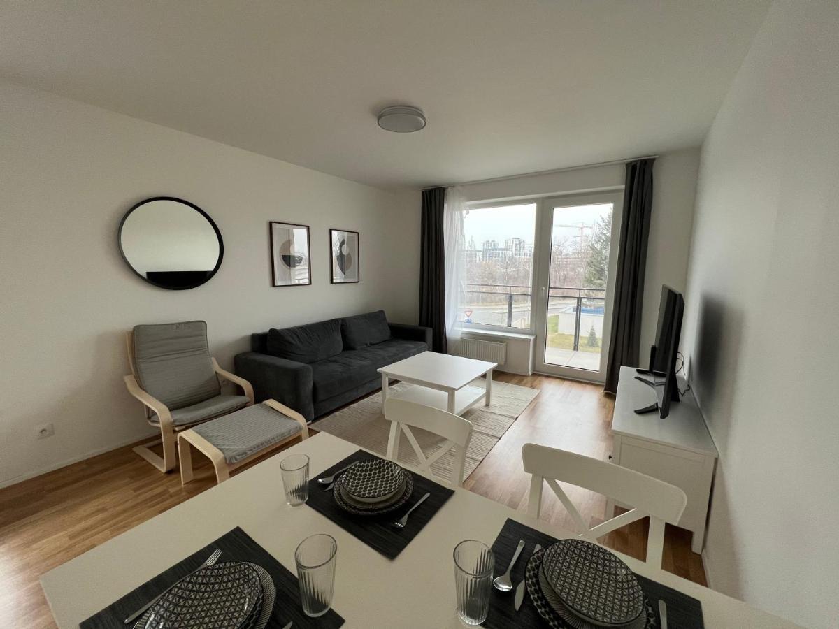 The Dante Prague - Family And Friends Apartments, Free Parking Esterno foto