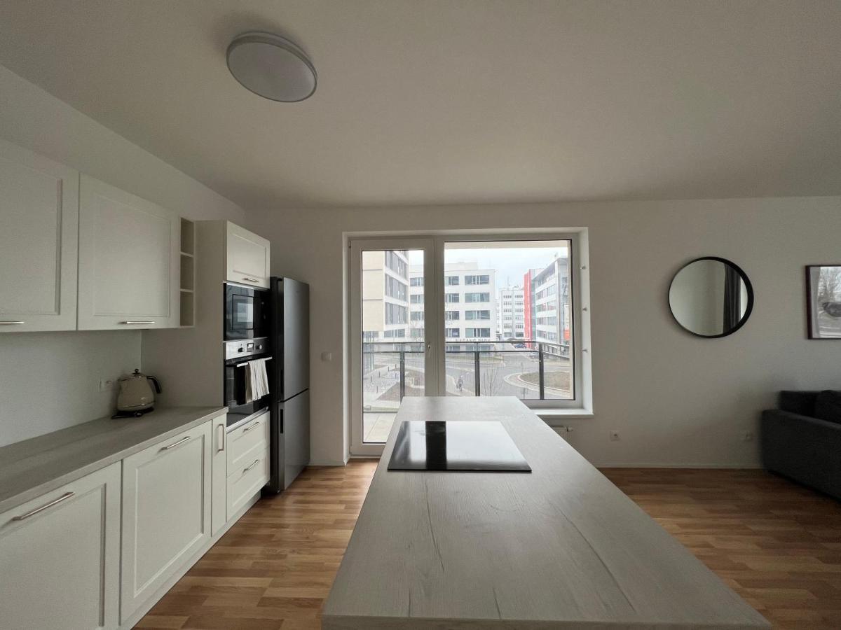 The Dante Prague - Family And Friends Apartments, Free Parking Esterno foto