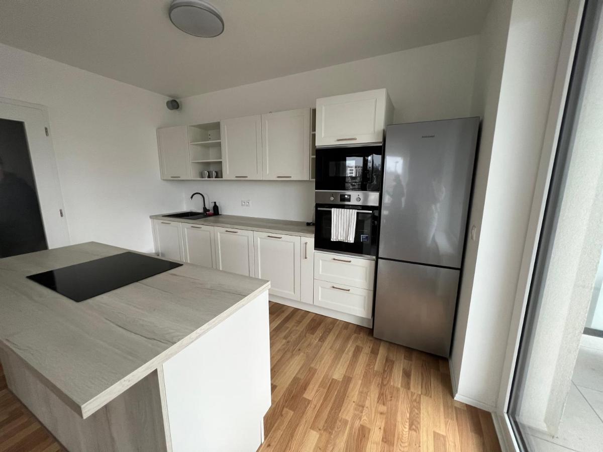 The Dante Prague - Family And Friends Apartments, Free Parking Esterno foto